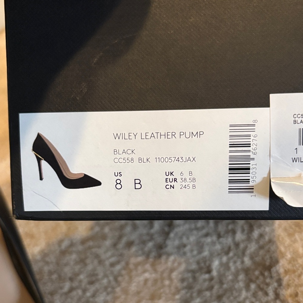 Coach Classic Black Leather Heels - Picture 7 of 9